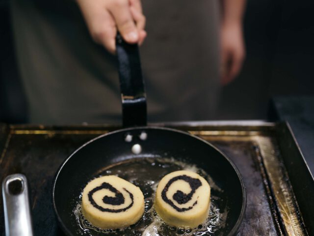 Anbraten Bio-Blunzenroulade