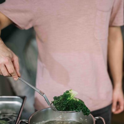 Gemüse auf Schöpflöffel