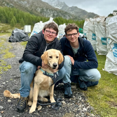 © Nadine Boller 2 Männer mit Hund