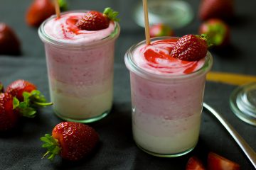 Erdbeertopfencreme