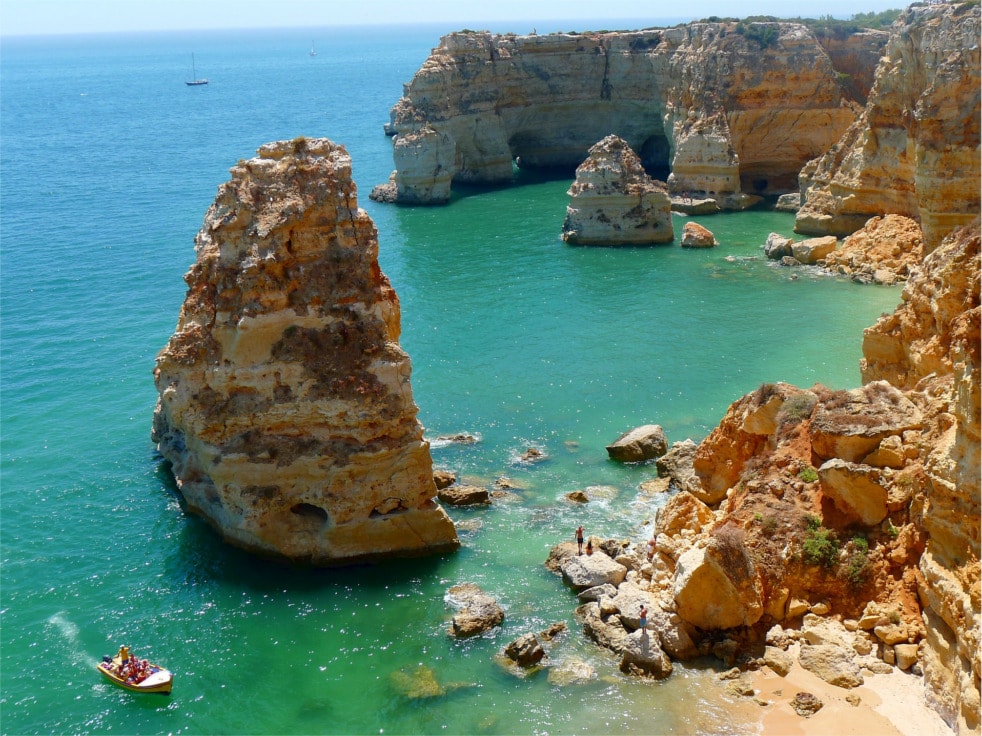 Bild von Meeresbucht Algarve in Spanien.