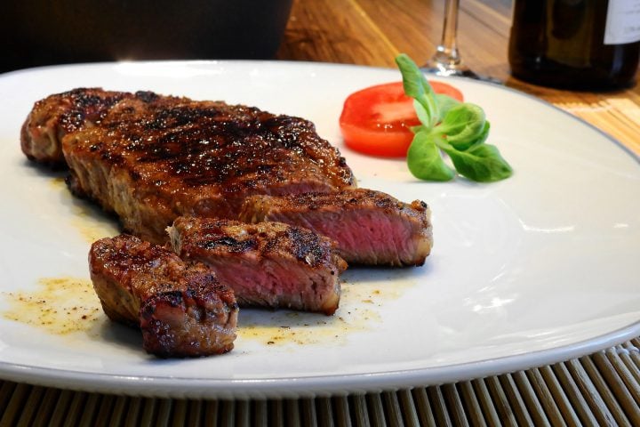 Steak mit Sauce